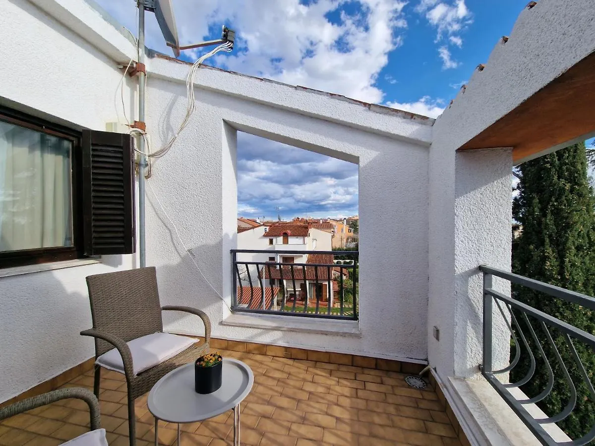 Apartments Katarina - New Renovated Rovinj 0*,  Chorvatsko